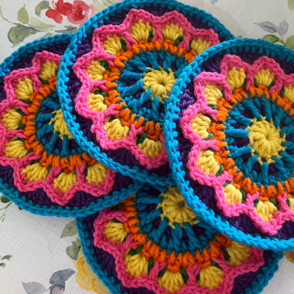 Coaster/ Doily set of 4